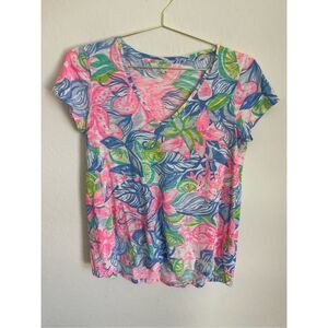 LILLY PULITZER Floral Print Tee Size Medium